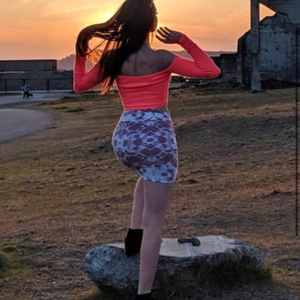Pink and white pencil skirt